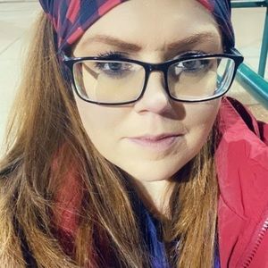 Meet your Posher, Kara